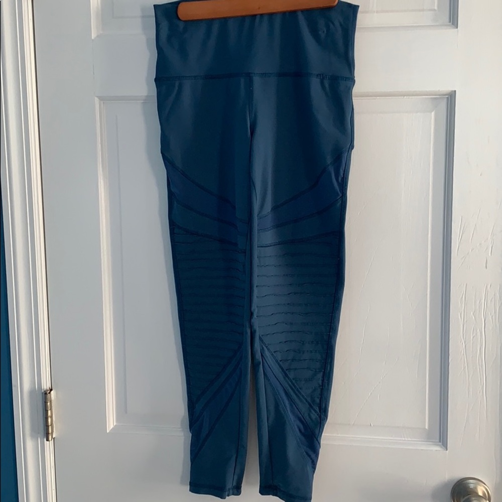 Aerie leggings